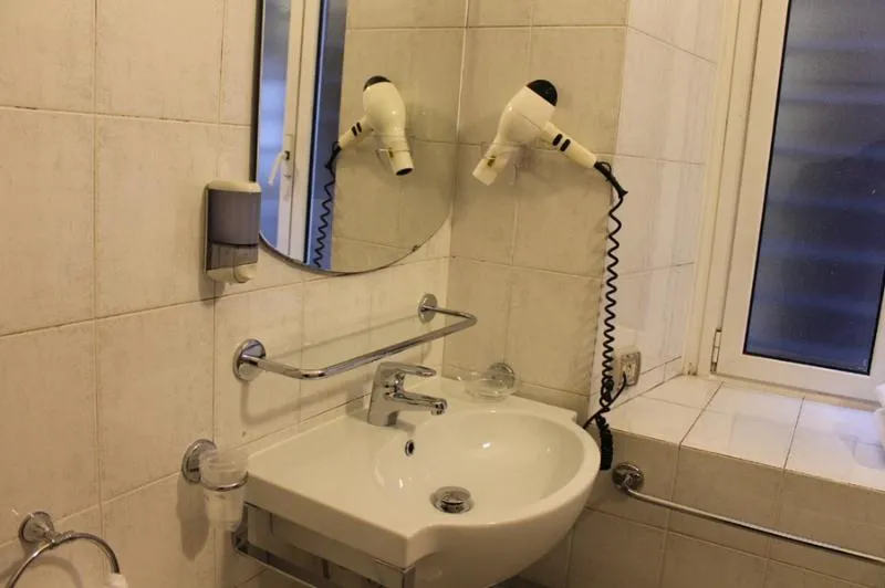 Double or Twin STANDARD Room, Fiori, Rome