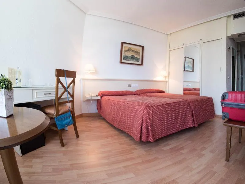 Double or Twin STANDARD Room, Pasarela, Seville