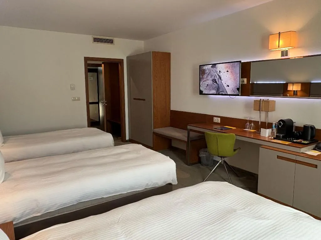 TRIPLE STANDARD Room, Golden Tulip Varna Hotel, Varna