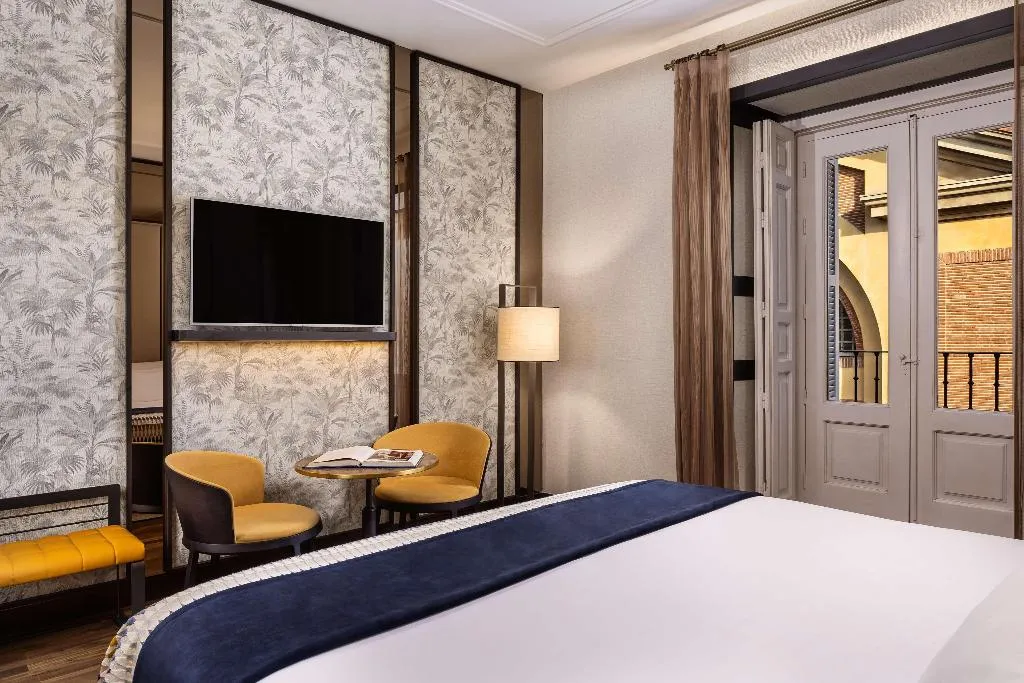 DOUBLE DELUXE WITH TERRACE Room, NH Collection Madrid Palacio de Tepa, Madrid