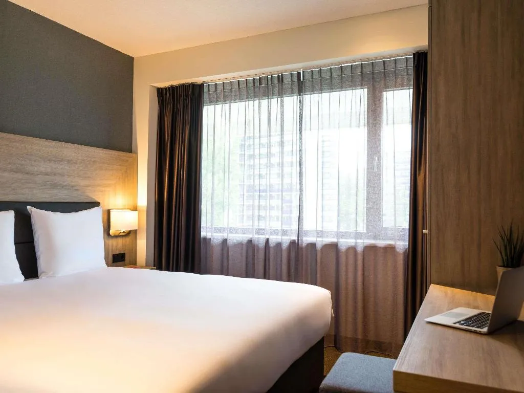 APARTMENT ONE BEDROOM Room, Aparthotel Adagio Amsterdam City South, Amsterdam