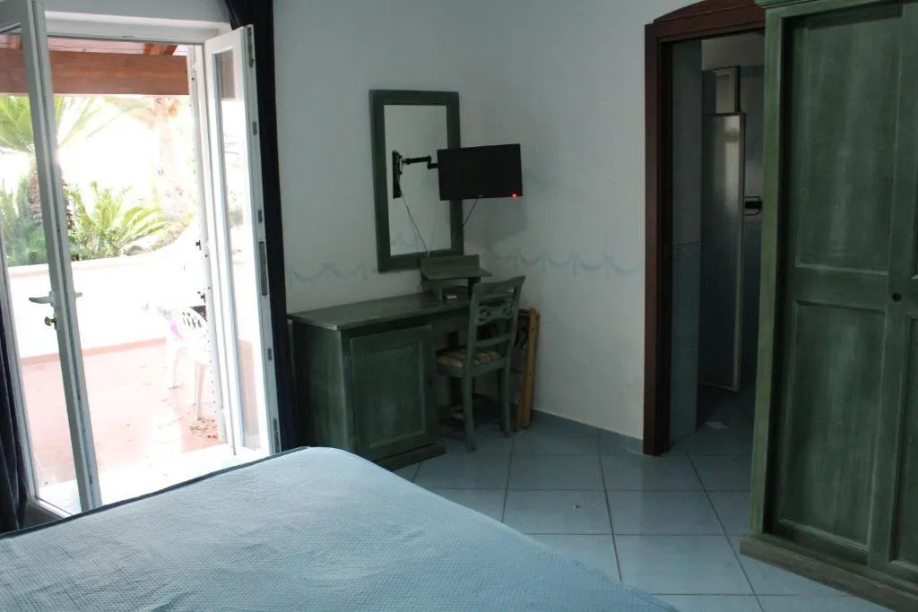 Room, Castiglione Village & Spa, Naples