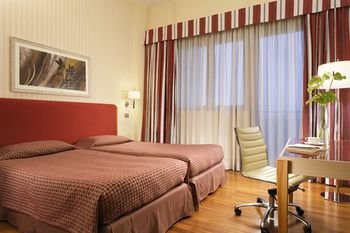 Atahotel Quark Due Residence, Milan