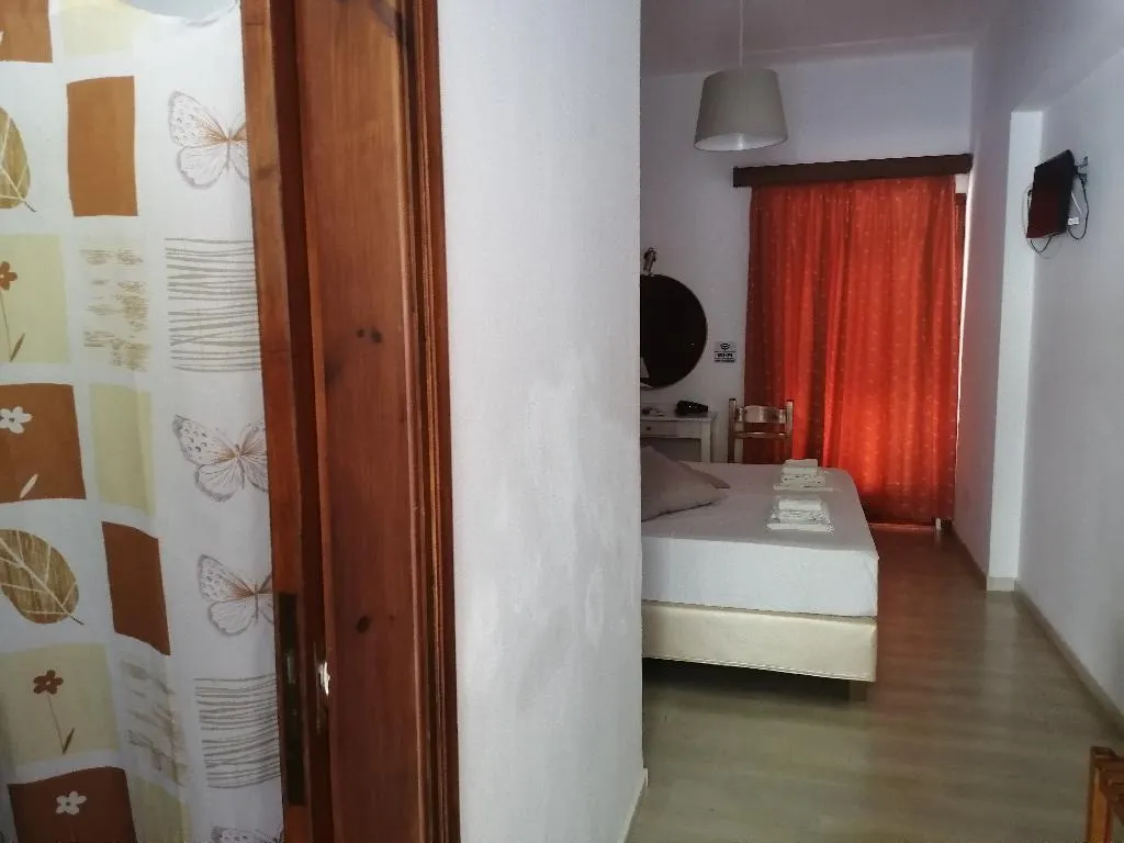 Room, Aronis Apartments, Corfu