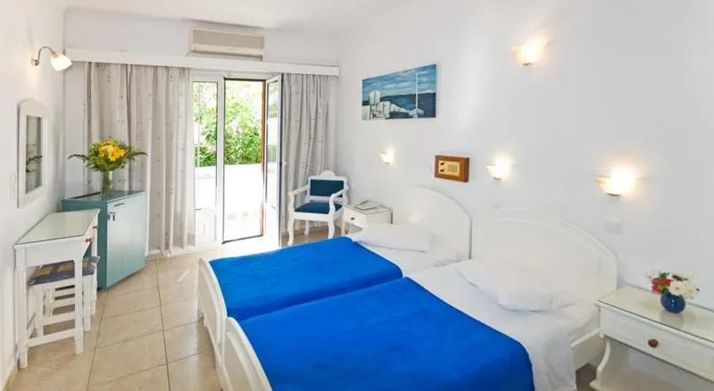 Room, Hotel Glaros, Santorini