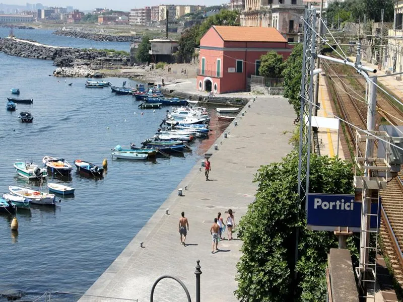 General view, La Dimora dei Borboni, Naples