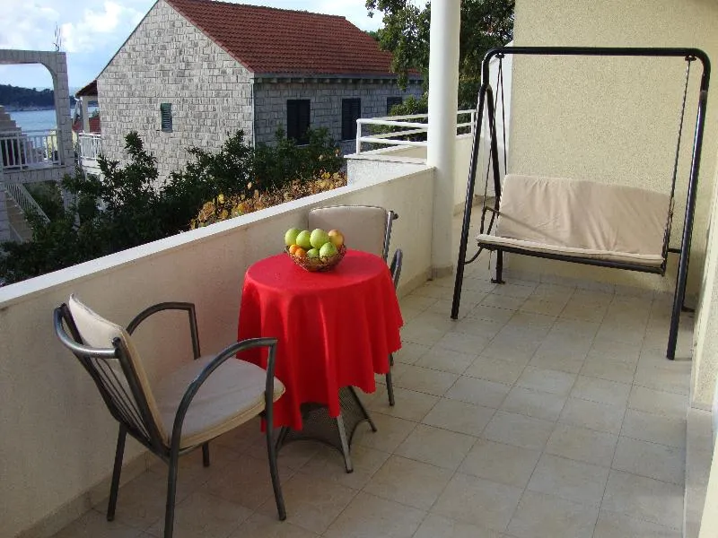 APARTMENT CAPACITY 4 ONE BEDROOM Room, Apartments Zecevic, Dubrovnik