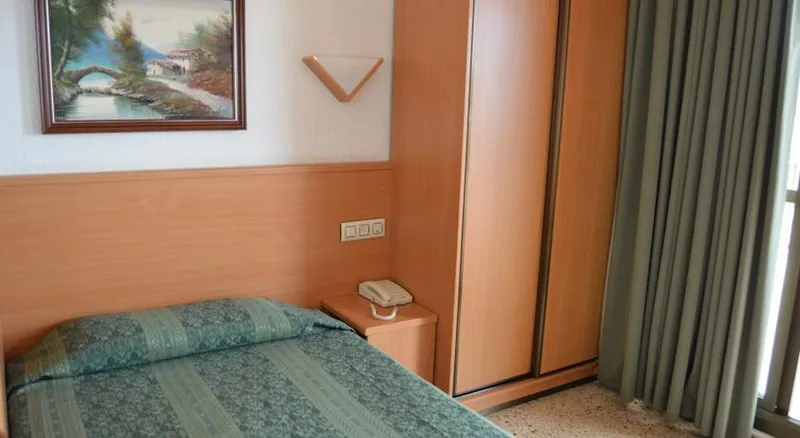 SINGLE STANDARD Room, Samba, Costa Brava