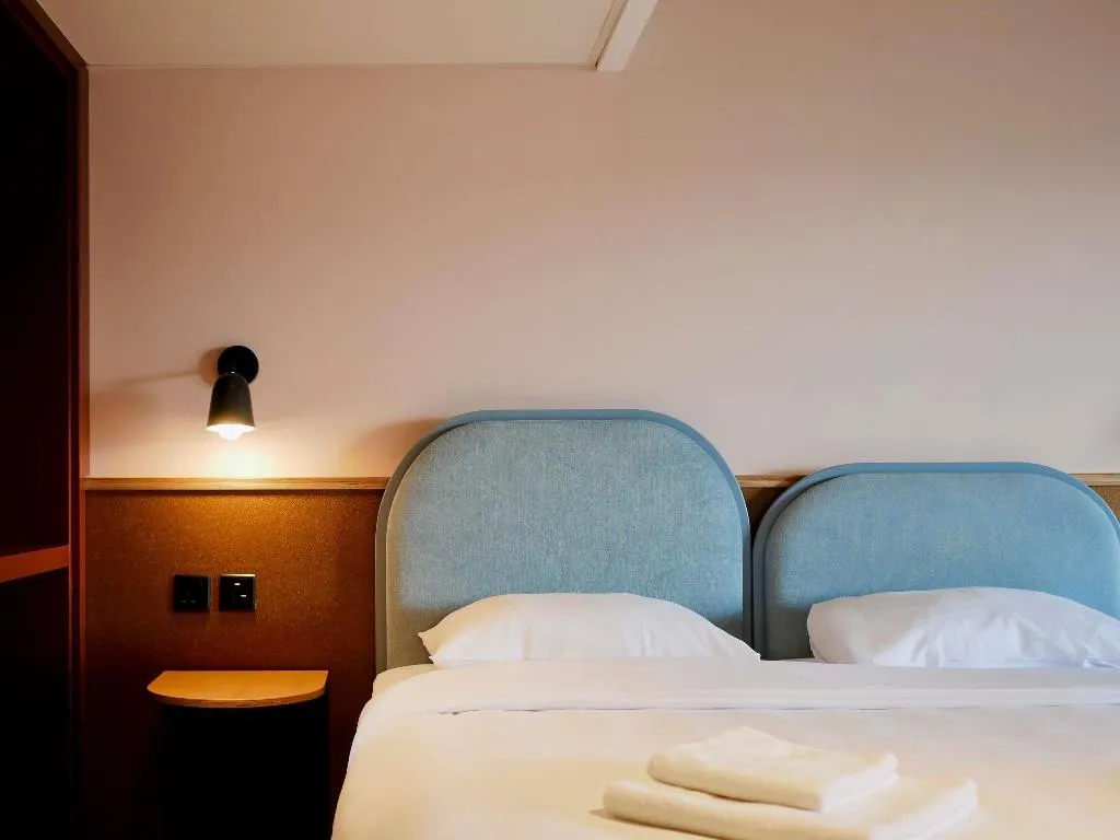 DOUBLE CITY VIEW KING BED Room, ibis Styles ST Pauls Bay Malta, Malta