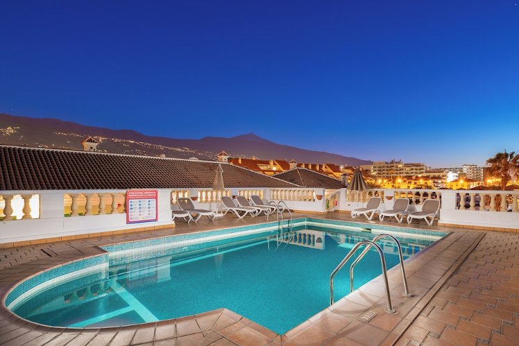 Club Tarahal, Tenerife