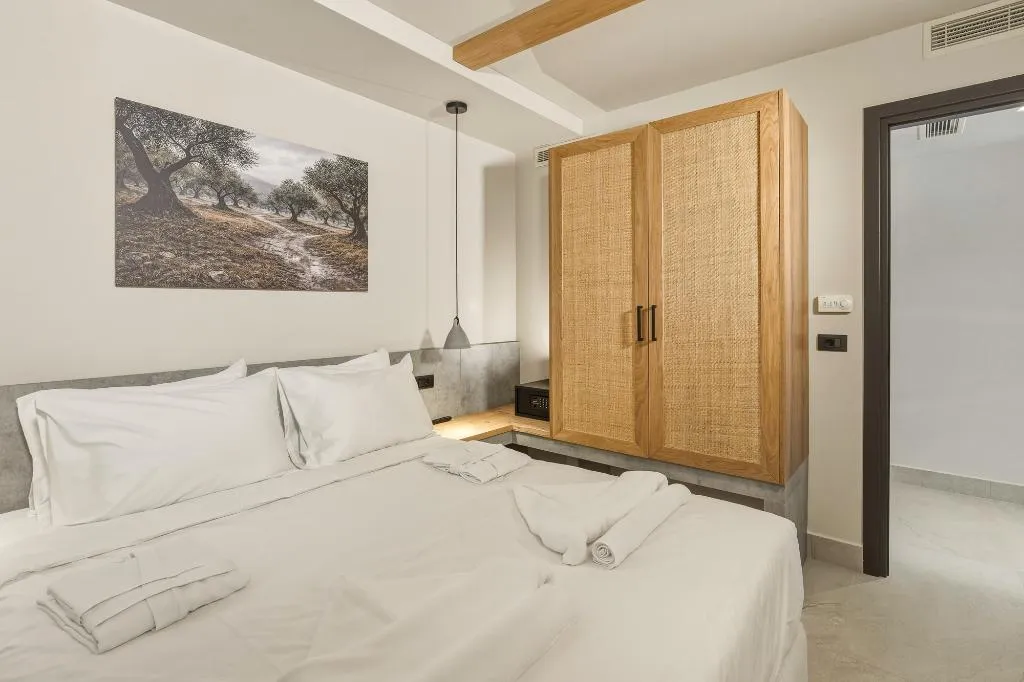 VILLA THREE BEDROOMS Room, Volta Seaside Boutique Hotel, Crete