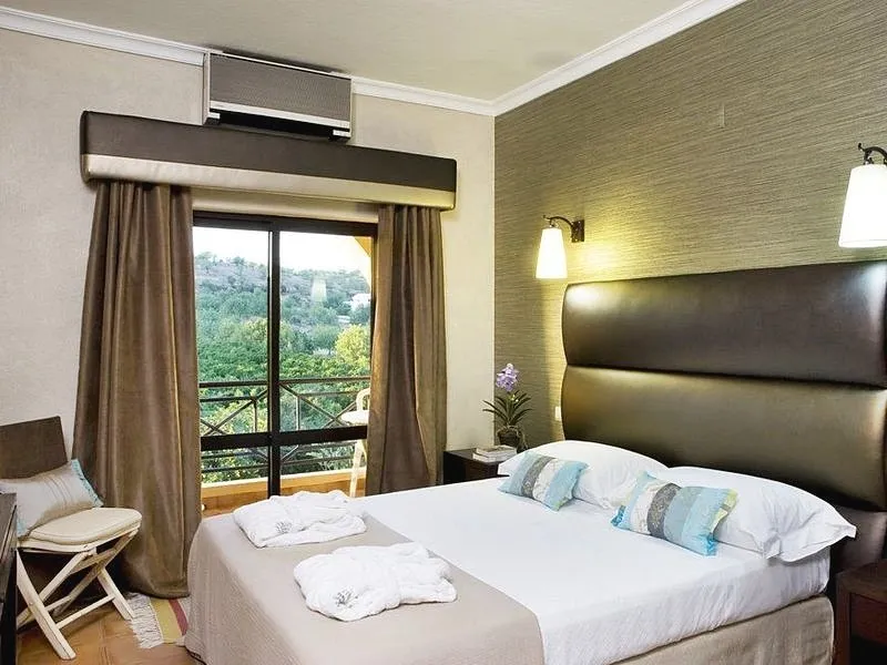 Room, Parque Das Laranjeiras, Algarve