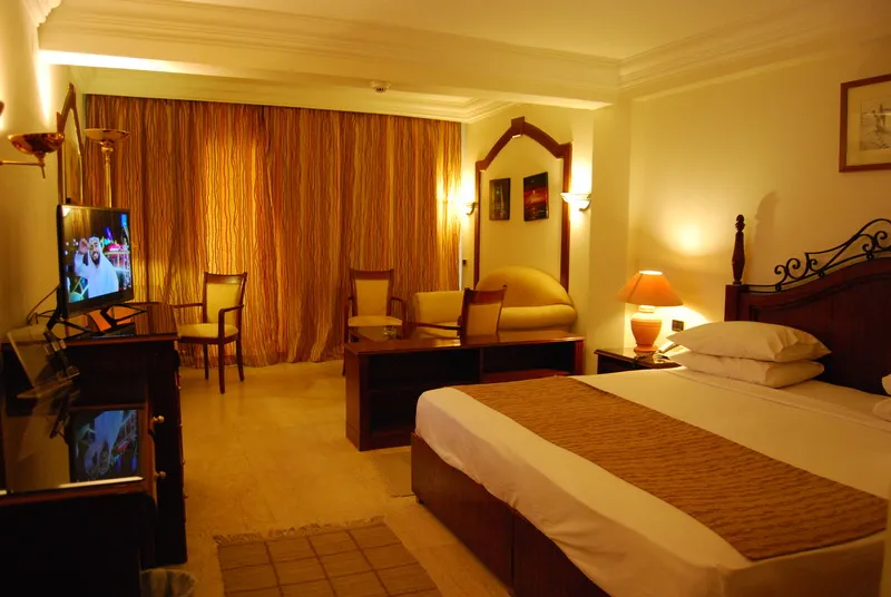 Room, Cataract Layalina Hotel, Red Sea Riviera