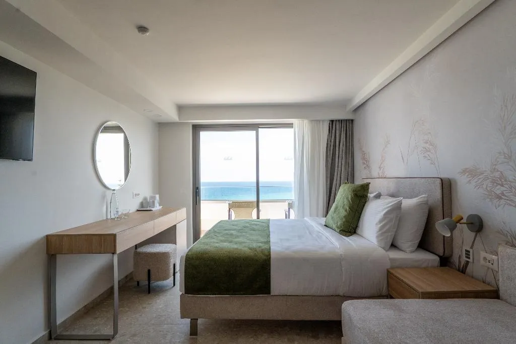 Double or Twin SEA VIEW Room, Iberostar Waves Creta Panorama & Mare, Crete
