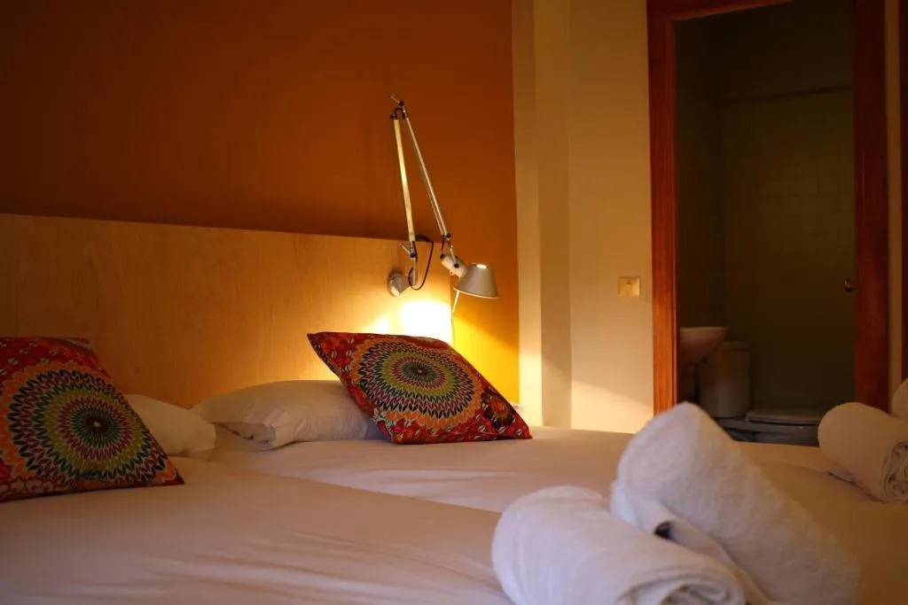 FAMILY ROOM WITH TERRACE Room, Hostal La Fosca, Costa Brava