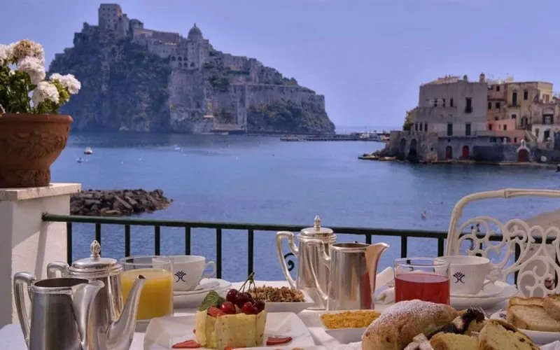 Restaurant, Miramare e Castello, Naples