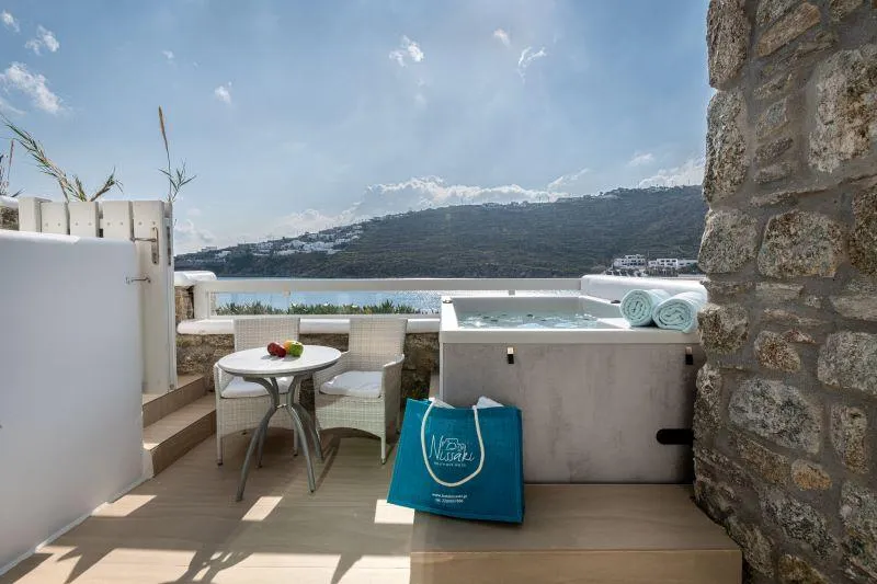 JUNIOR SUITE WITH JACUZZI Room, Nissaki Boutique Hotel, Mykonos