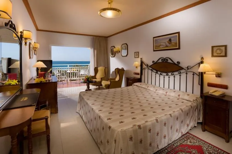 TRIPLE SEA VIEW Room, San Agustin Beach Club, Gran Canaria