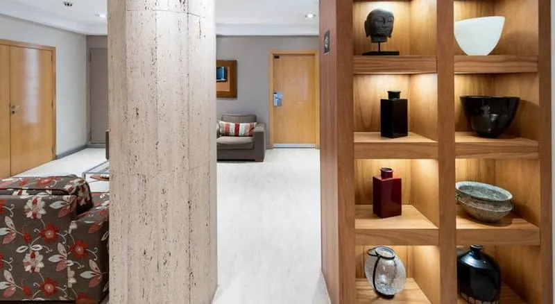 Lobby, Catalonia Castellnou, Barcelona