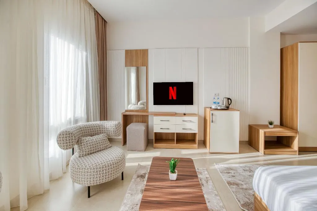 SUITE STANDARD Room, Mazar Pyramids Hotel, Cairo