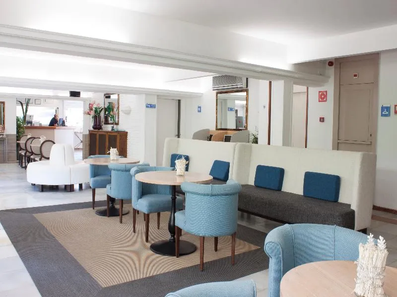 Lobby, Subur Maritim, Costa Brava