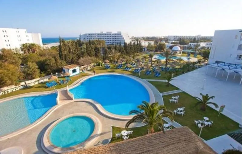 Pool, Le Zenith, Tunisia