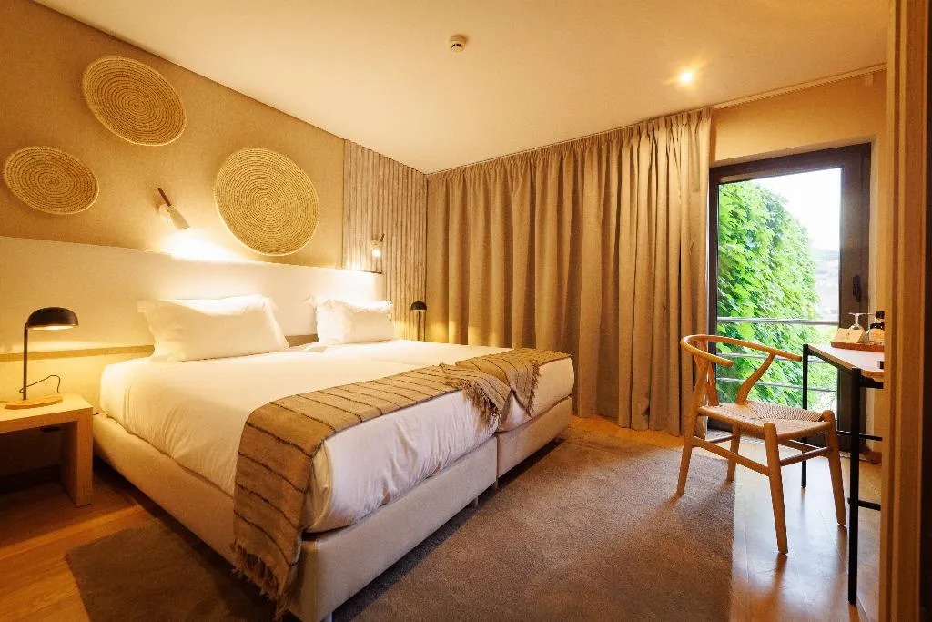 TWIN RIVER VIEW Room, Folgosa Douro Hotel, Porto