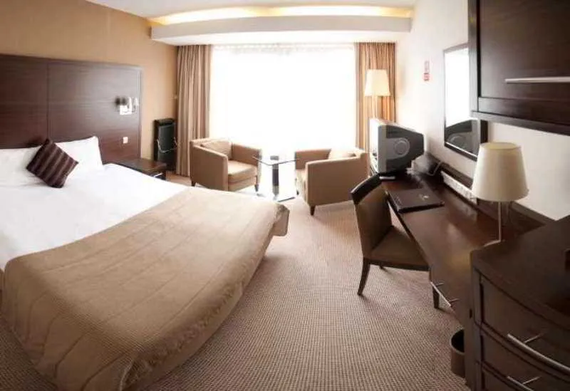 DOUBLE STANDARD Room, White Sands, Dublin