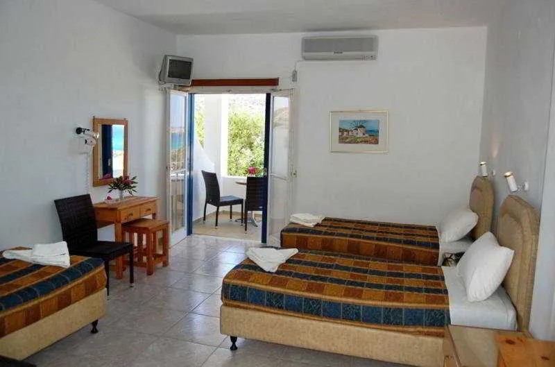 Room, Marcos Beach, Santorini
