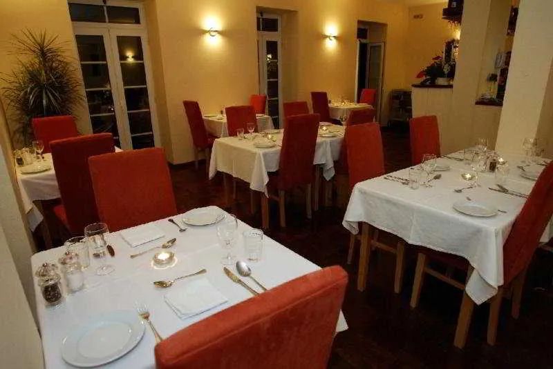 Restaurant, Residencial Vila Camacho, Madeira