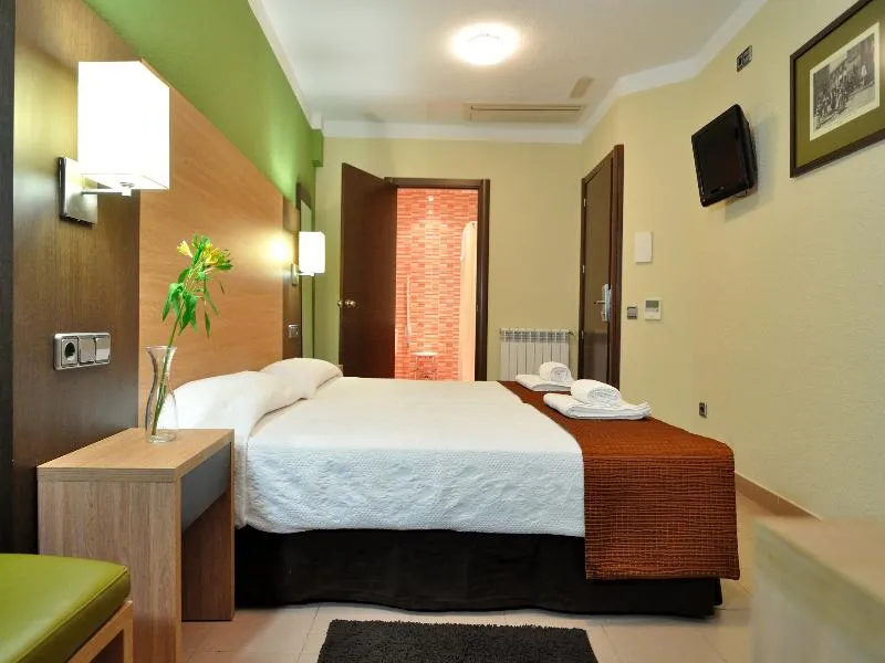 Room, Ballesta, Madrid