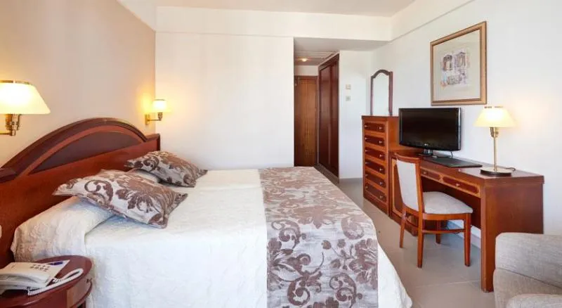 DOUBLE SINGLE USE STANDARD Room, Hipotels Flamenco, Majorca