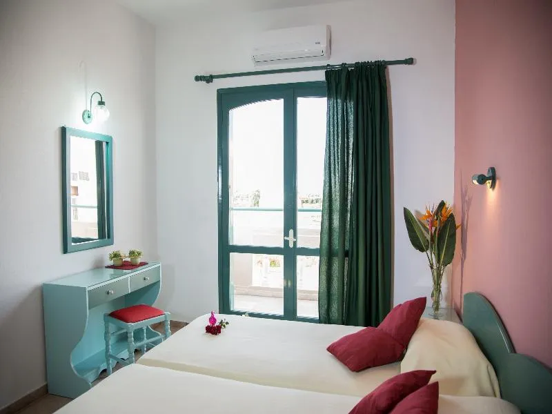 Room, Theoni Apartments, Crete