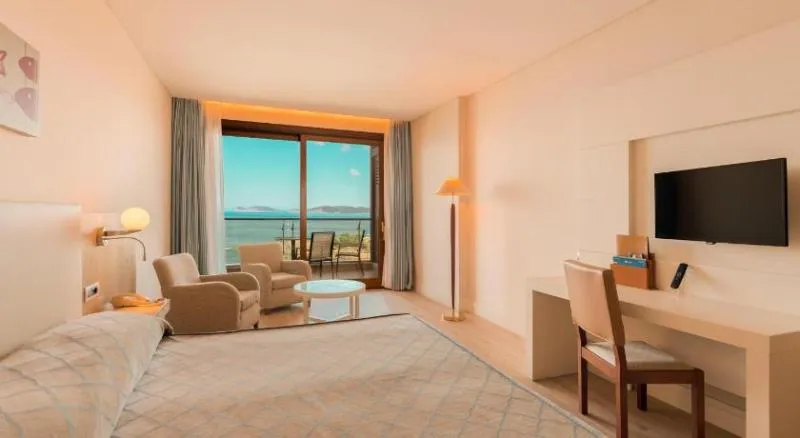 DOUBLE SUPERIOR SEA VIEW Room, Smy Carlos V Wellness and Spa Alghero, Alghero