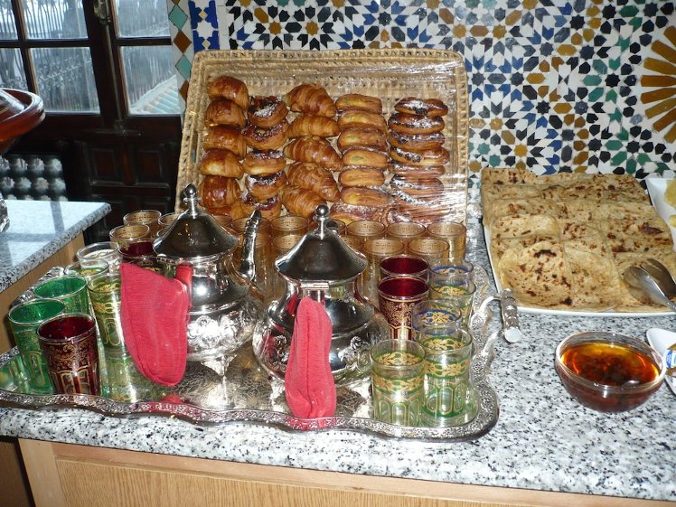 Continental, Tangier