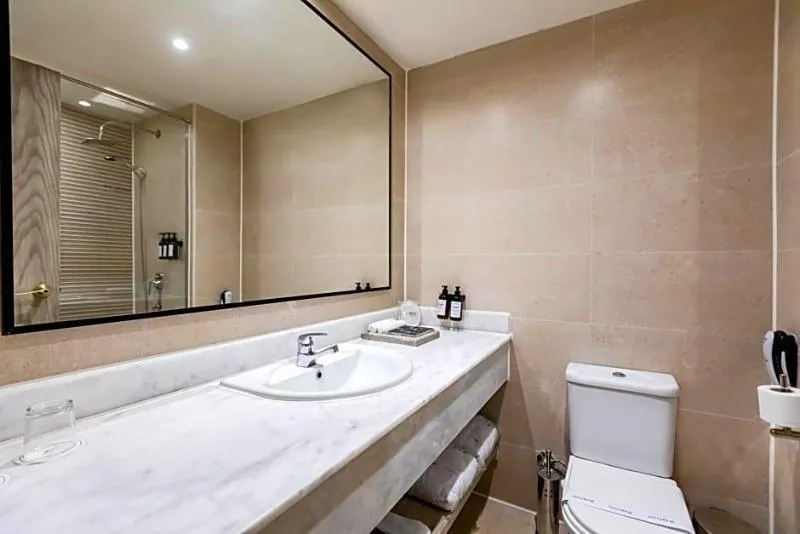 Room, Protels Grand Seas Resort Aqua Park, Red Sea Riviera