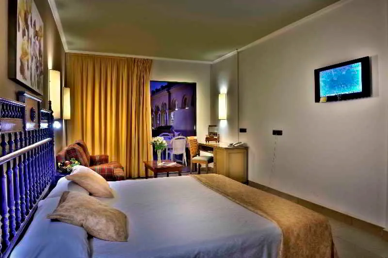 Room, Adrian Colon Guanahani, Tenerife
