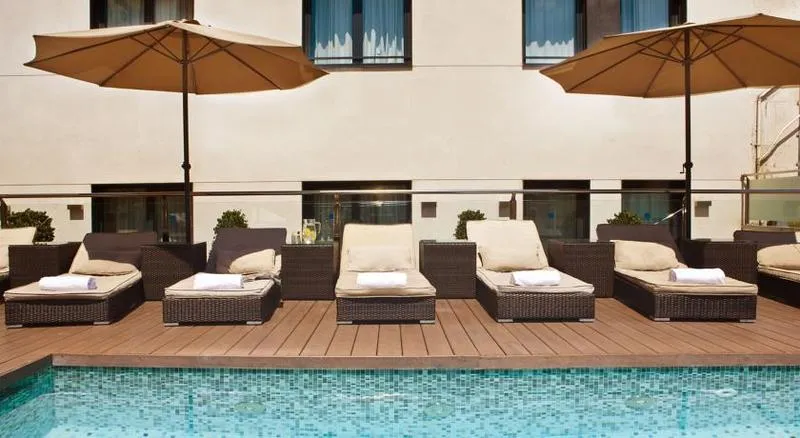 Pool, Grupotel Gran Via 678, Barcelona