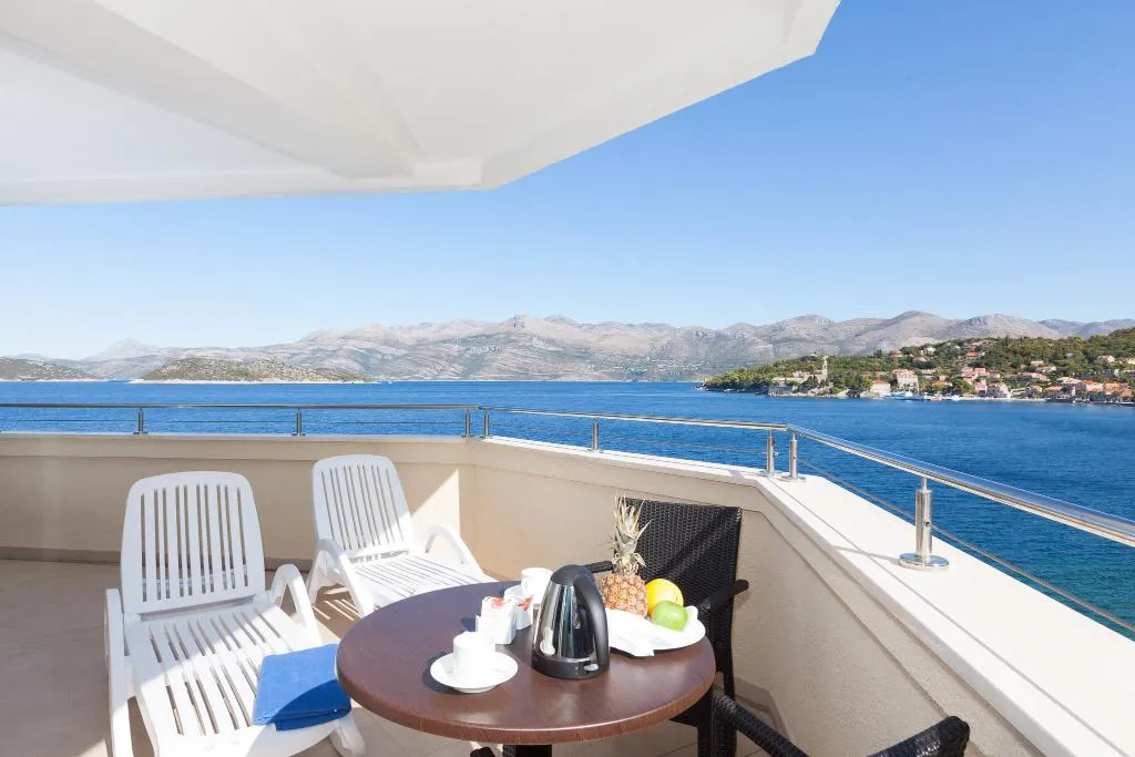 JUNIOR SUITE SEA VIEW WITH BALCONY Room, RMH Lopud Lafodia Resort & Wellness, Dubrovnik