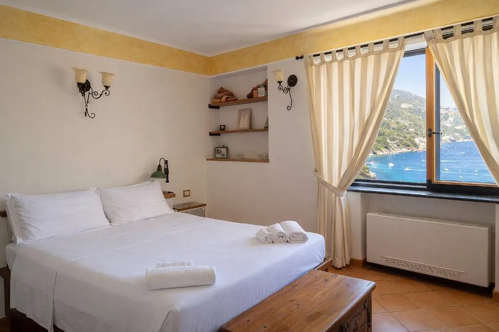 VILLA SEA VIEW Room, Hotiday Positano Sea View, Naples