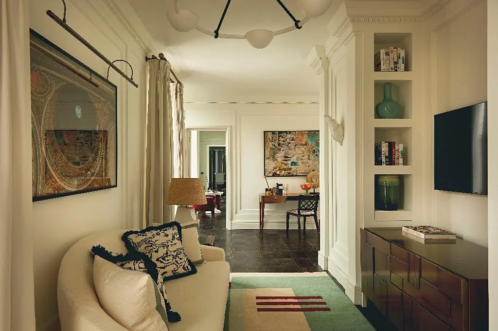 SUITE DELUXE WITH TERRACE Room, The Carlton, Milan, Milan