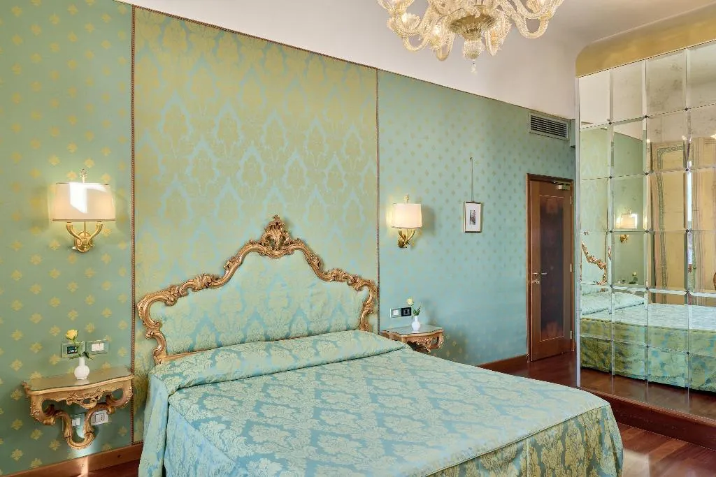 Room, Locanda Vivaldi, Venice