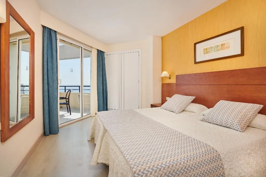 APARTMENT SEA VIEW Room, Hipotels Bahia Grande, Majorca
