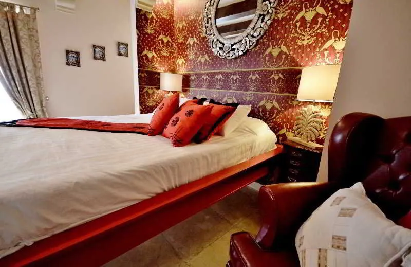 Room, Chapel 5 Palazzo Suites Malta, Malta