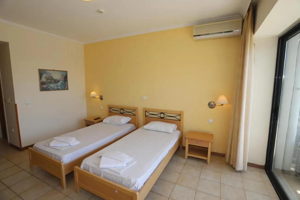 Double or Twin STANDARD Room, Dassia Holiday Club, Corfu