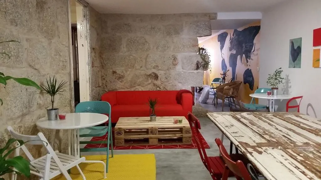 Lobby, O2 Hostel, Porto