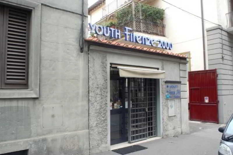 Lobby, Youth Firenze 2000, Florence