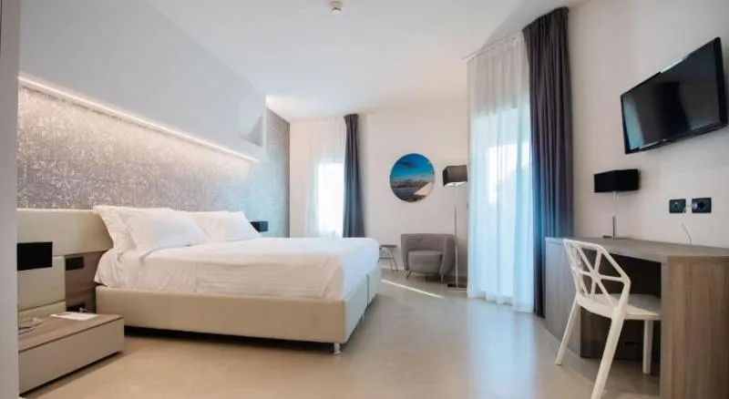 DOUBLE SUPERIOR SEA VIEW Room, Grand Hotel Faraglioni, Catania