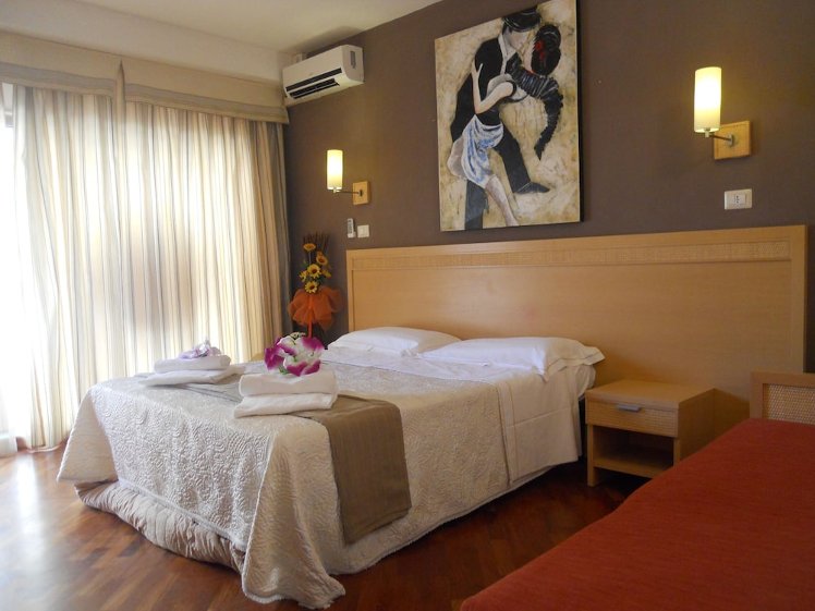 B&B Catania Crossing rooms&conforts, Catania