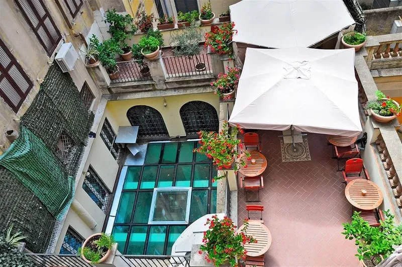 General view, Hotel Le Clarisse Al Pantheon, Rome